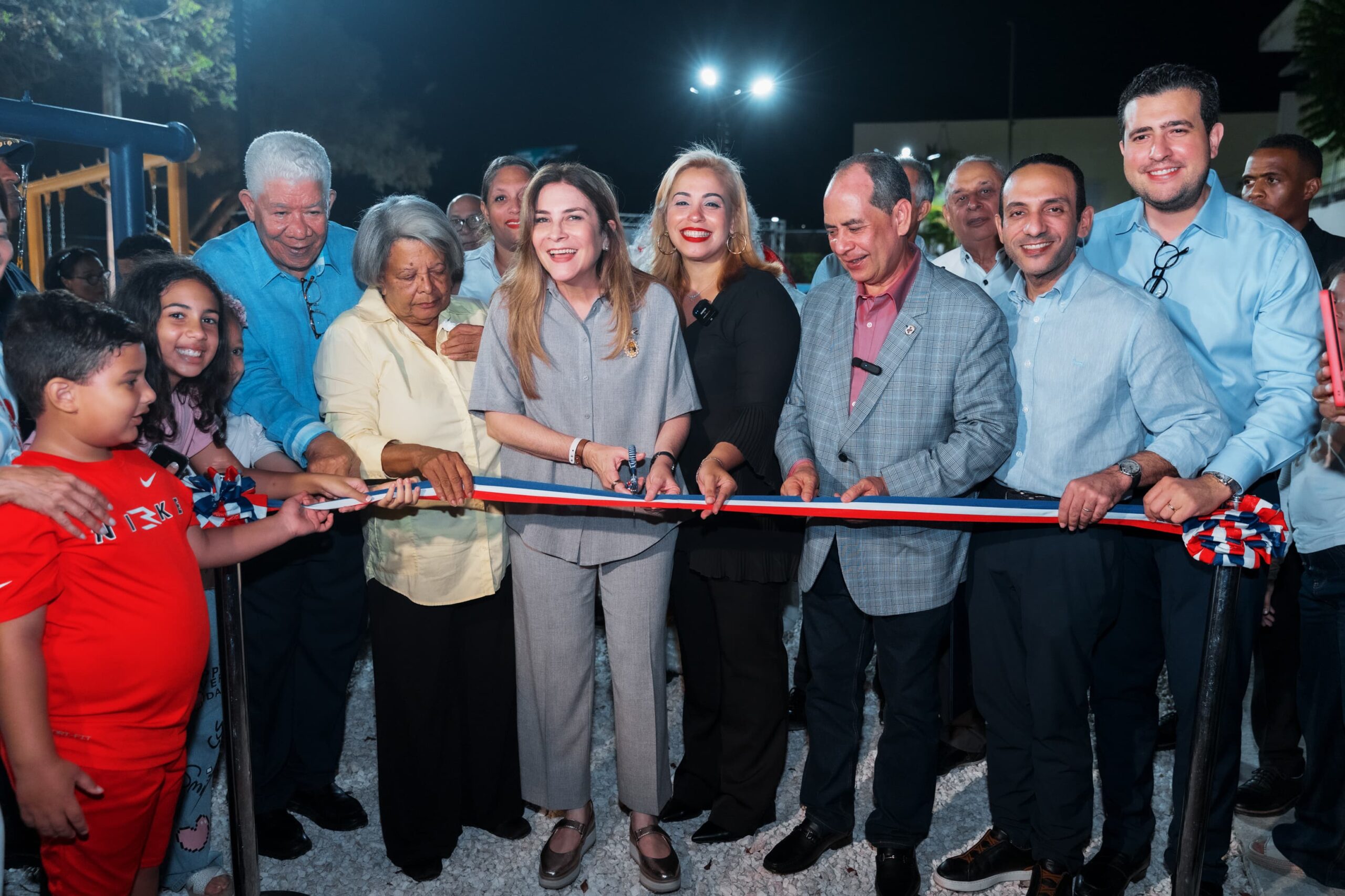 Carolina Mejía inaugura remozado parque San Gerónimo con nueva área infantil inclusiva Carolina Mejía inaugura remozado parque San Gerónimo con nueva área infantil inclusiva
