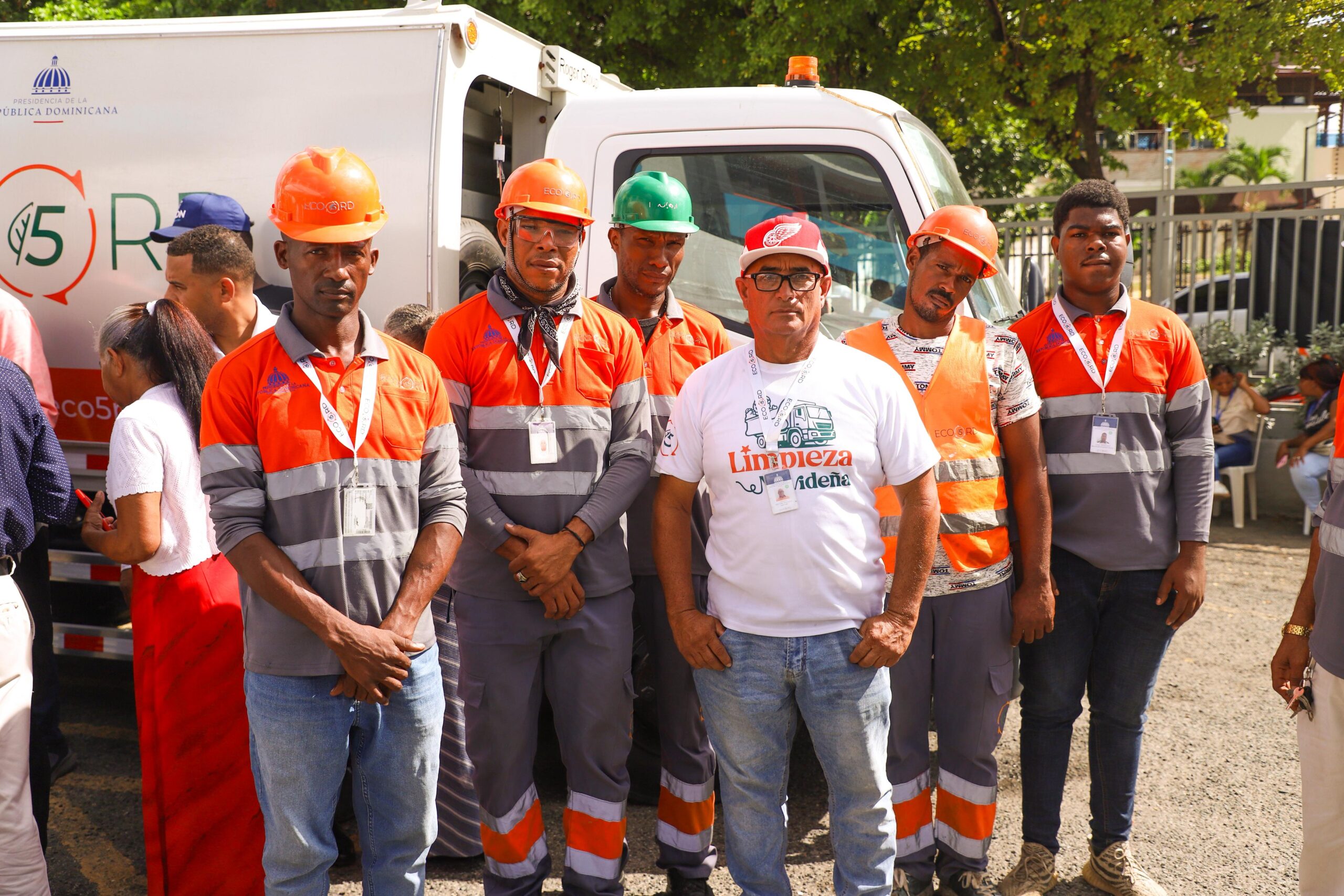 Eco5RD lleva la Ruta de la Limpieza Navideña a Nagua, La Vega y Santo Domingo Norte