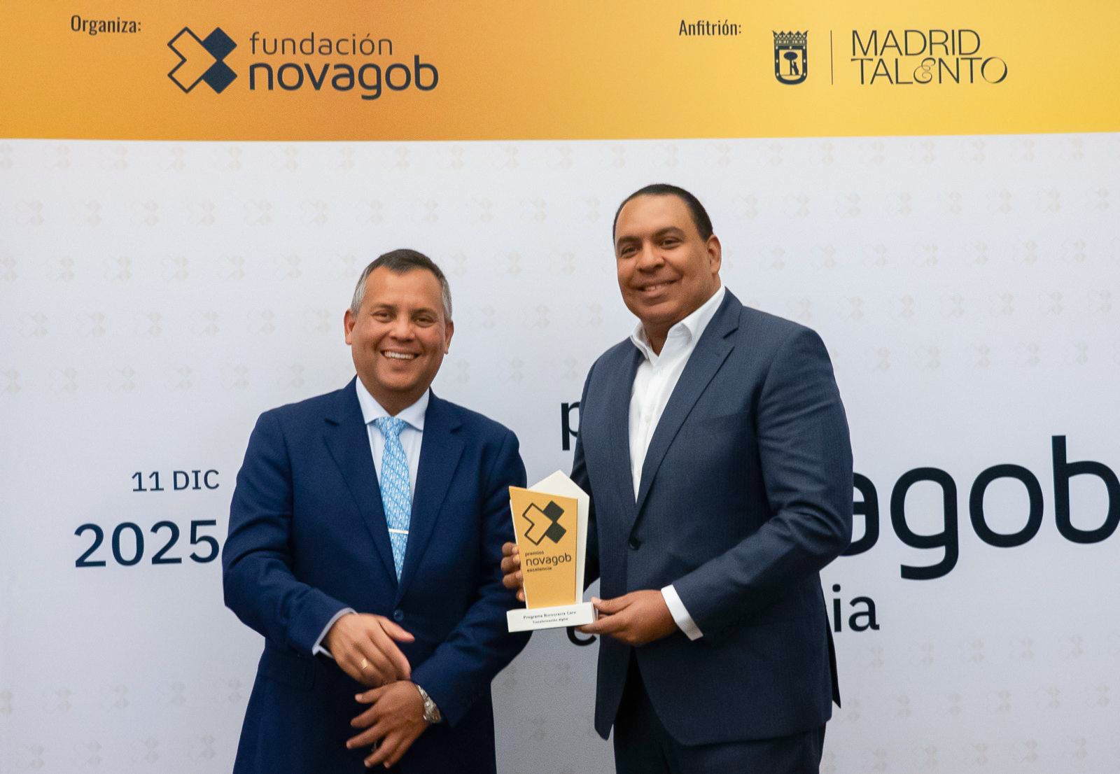 República Dominicana recibe premio NovaGob por el programa Burocracia Cero
