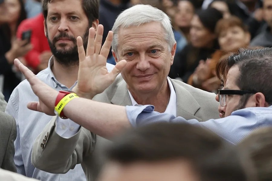 Elecciones en Chile: El ultraderechista José Antonio Kast gana por amplio margen las presidenciales Elecciones en Chile: El ultraderechista José Antonio Kast gana por amplio margen las presidenciales