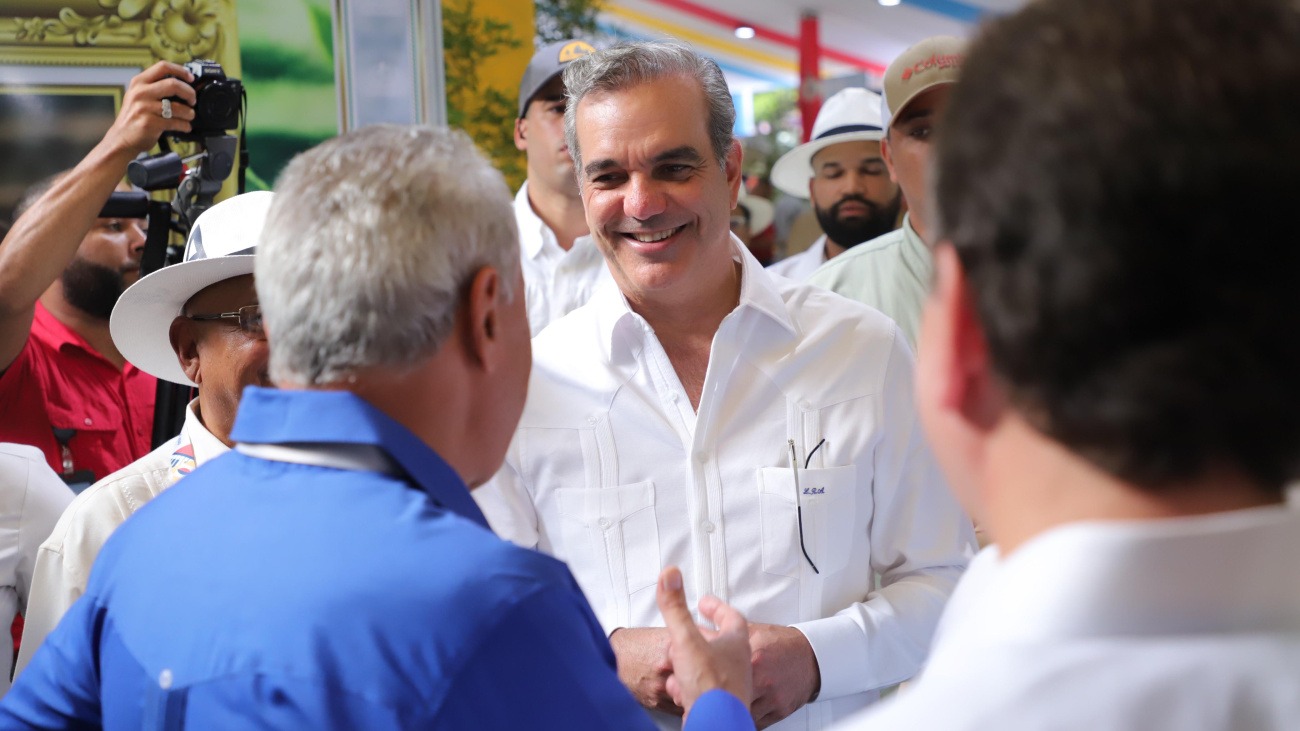 Abinader inaugurará este sábado centro educativo y ampliación de acueducto en Las Matas de Farfán