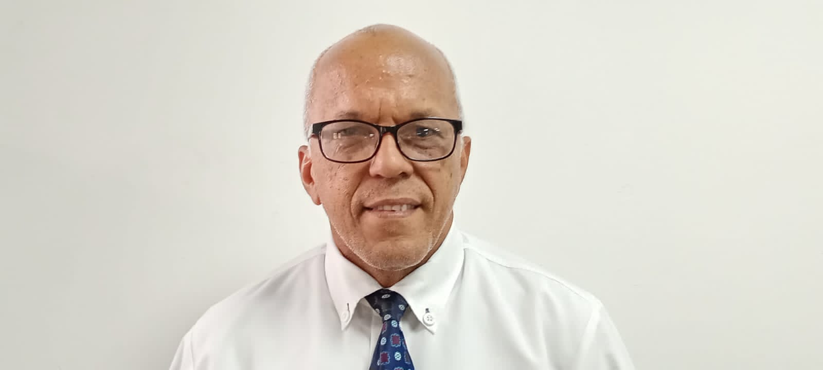 Protección de la niñez debe estar por encima de la indulgencia penal, afirma psicólogo y ensayista dominicano
