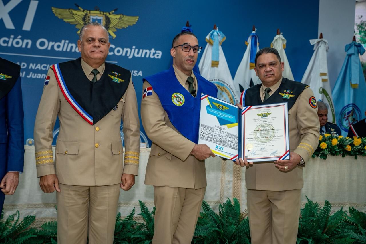 MIDE fortalece la defensa nacional con la graduación de nuevos líderes militares y civiles y más de 2,600 capacitados durante el 2025