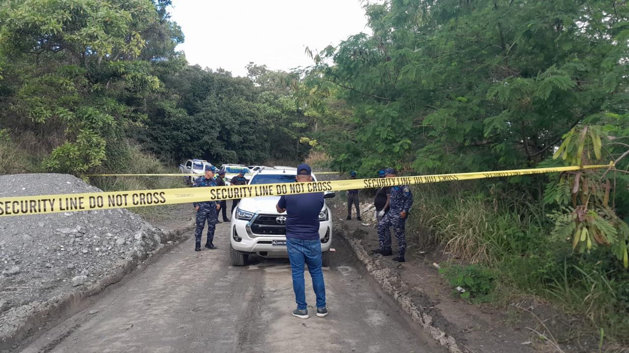 Autoridades investigan muerte de pareja en Tireo, Constanza