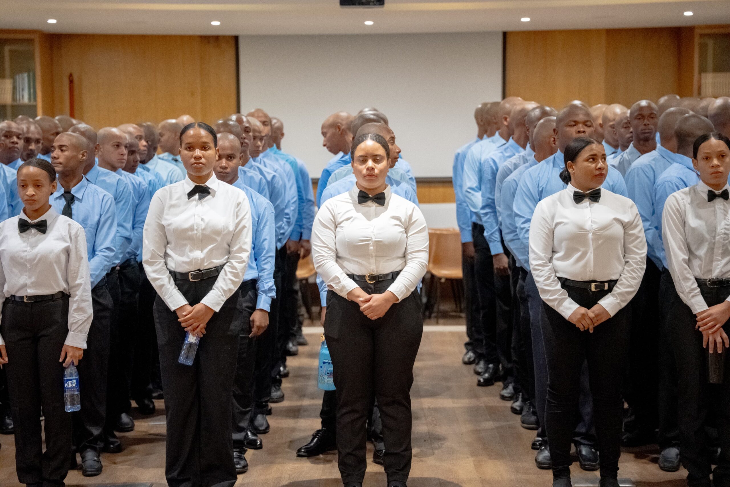 Presidente DNCD da bienvenida a 100 nuevos aspirantes agentes antinarcóticos Presidente DNCD da bienvenida a 100 nuevos aspirantes agentes antinarcóticos