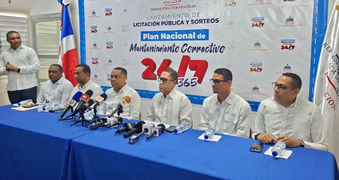 Infraestructura Escolar y CODIA anuncian proceso de licitación y sorteos para intervenir 496 escuelas