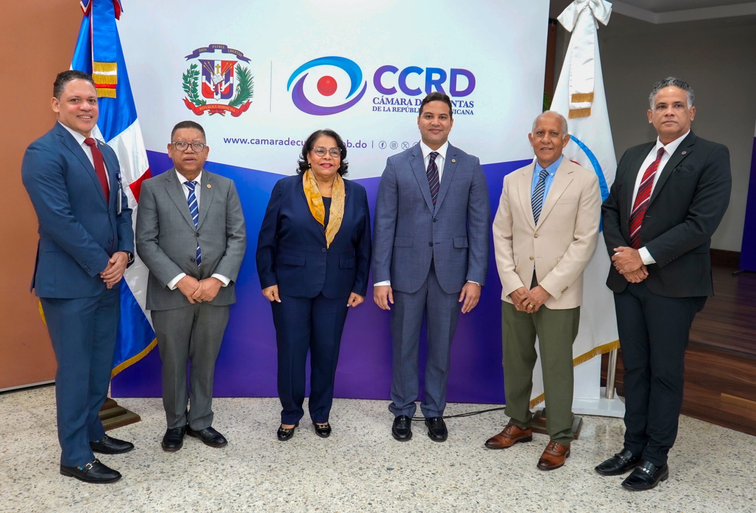 Cámara de Cuentas lanza el portal web “Ojo Ciudadano” para fortalecer la participación y el control social Cámara de Cuentas lanza el portal web “Ojo Ciudadano” para fortalecer la participación y el control social