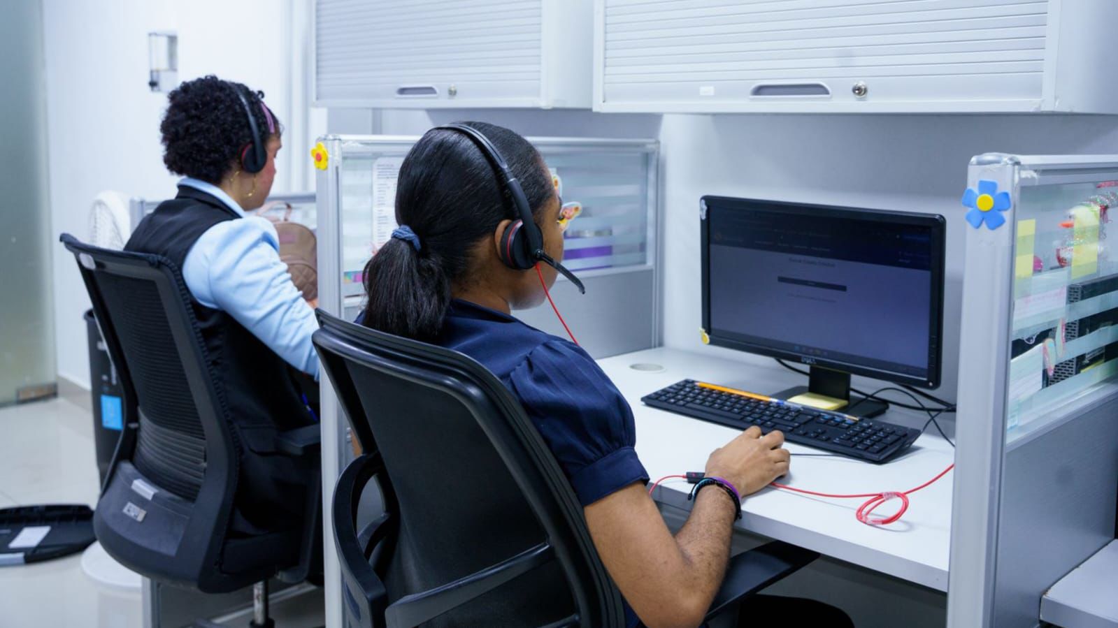 Un total de 177,303 llamadas y 99% de atención efectiva consolidan la calidad de los servicios migratorios en 2025