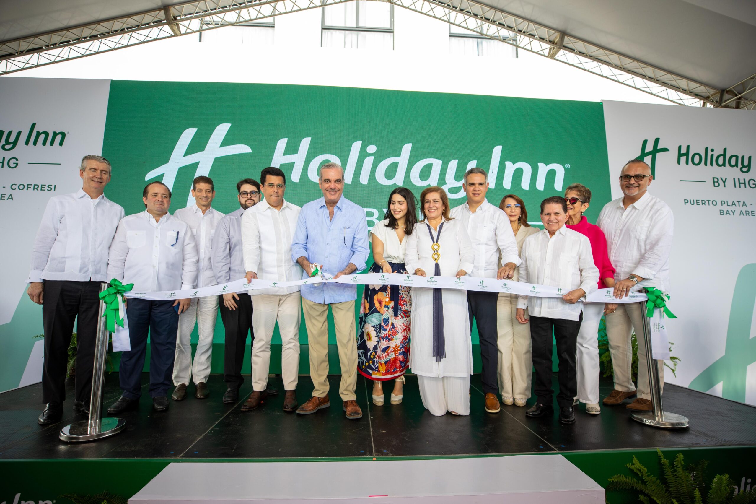 Abinader deja inaugurado el Hotel Holiday Inn con una inversión de US$26 millones de dólares