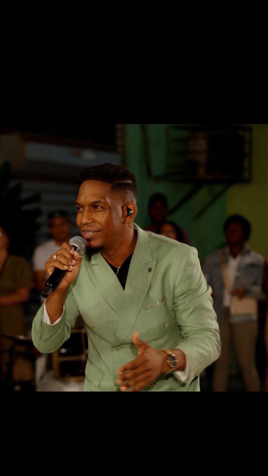 “Nuevo Corazón”, la nueva propuesta musical de Esteban Matos que impulsa el merengue cristiano
