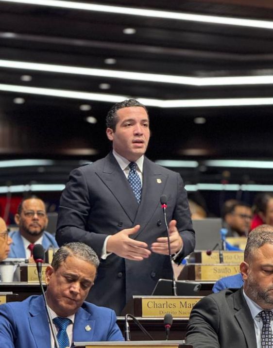 Charlie Mariotti Paz: RD lo tiene todo menos luz, ¿qué han hecho con los 90 mil millones de pesos que han tomado prestado?
