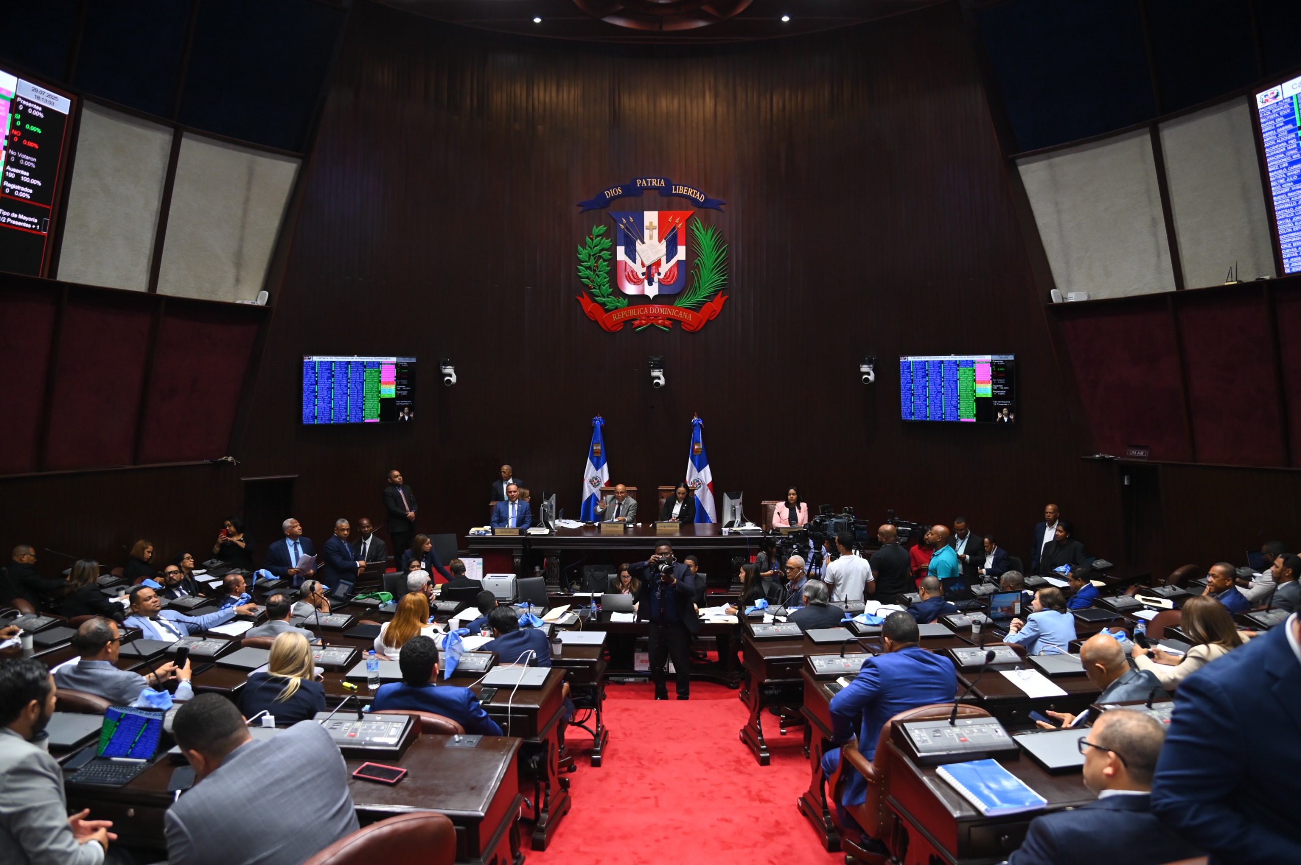 Cámara de Diputados aprueba en primera discusión supresión de candidaturas independientes