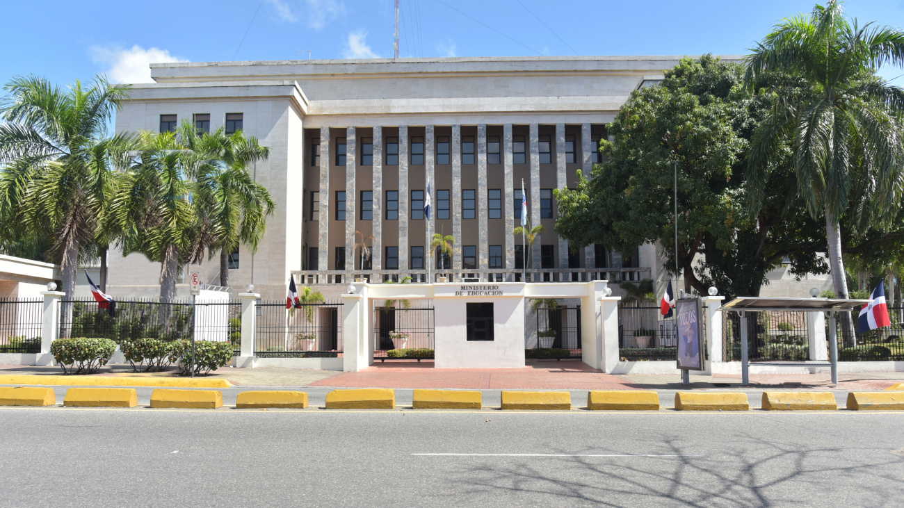 Ministerio de Educación activa protocolo en centro preescolar de Santo Domingo Este tras denuncias