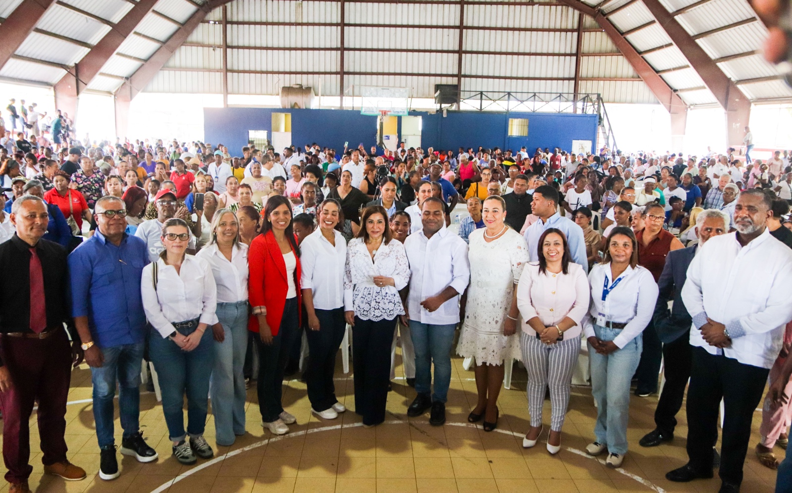 2,865 beneficiarios de Supérate en el Gran Santo Domingo exponen sus necesidades en encuentro con autoridades
