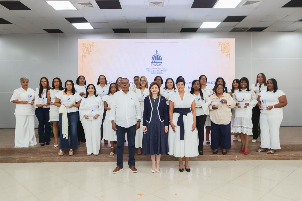 Raquel Peña honra a las mujeres que “alimentan la esperanza” de miles de familias dominicanas desde la DASAC