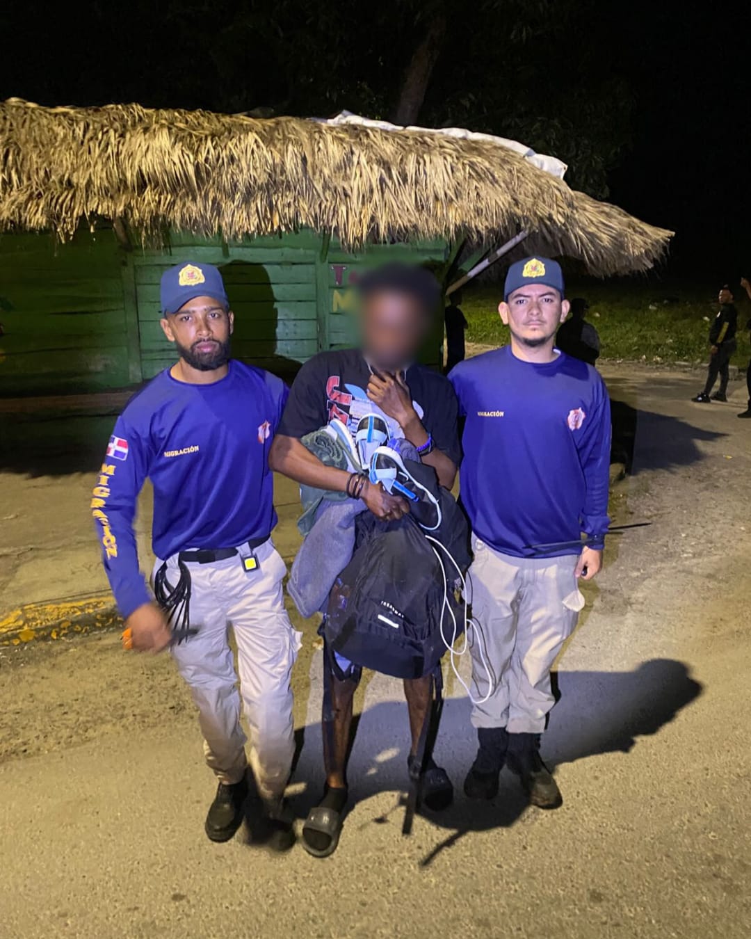 Este jueves la DGM detuvo 1,180 y deportó 883 extranjeros indocumentados a nivel nacional