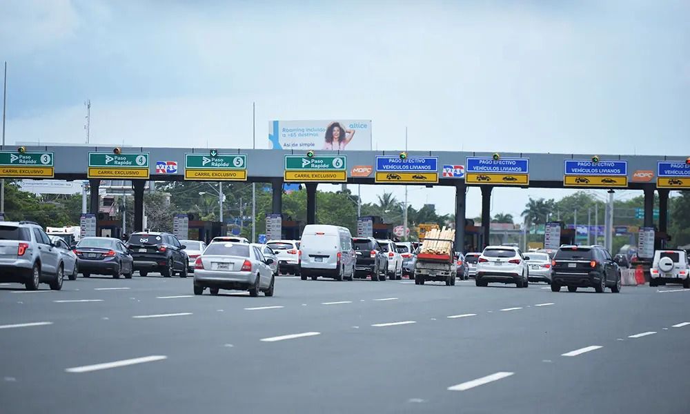Semana Santa 2026 rompe récord histórico de tránsito vehicular: más de 891,000 vehículos han cruzado los peajes en tres días