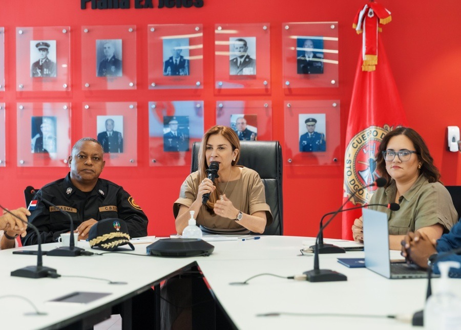 Carolina Mejía activa y deja en sesión permanente el Comité de Prevención ante lluvias que afectan el DN