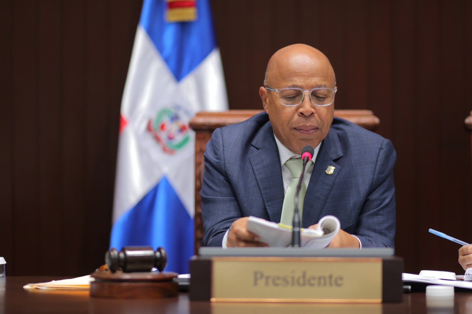Pacheco aclara todos los proyectos se leen íntegramente en el hemiciclo