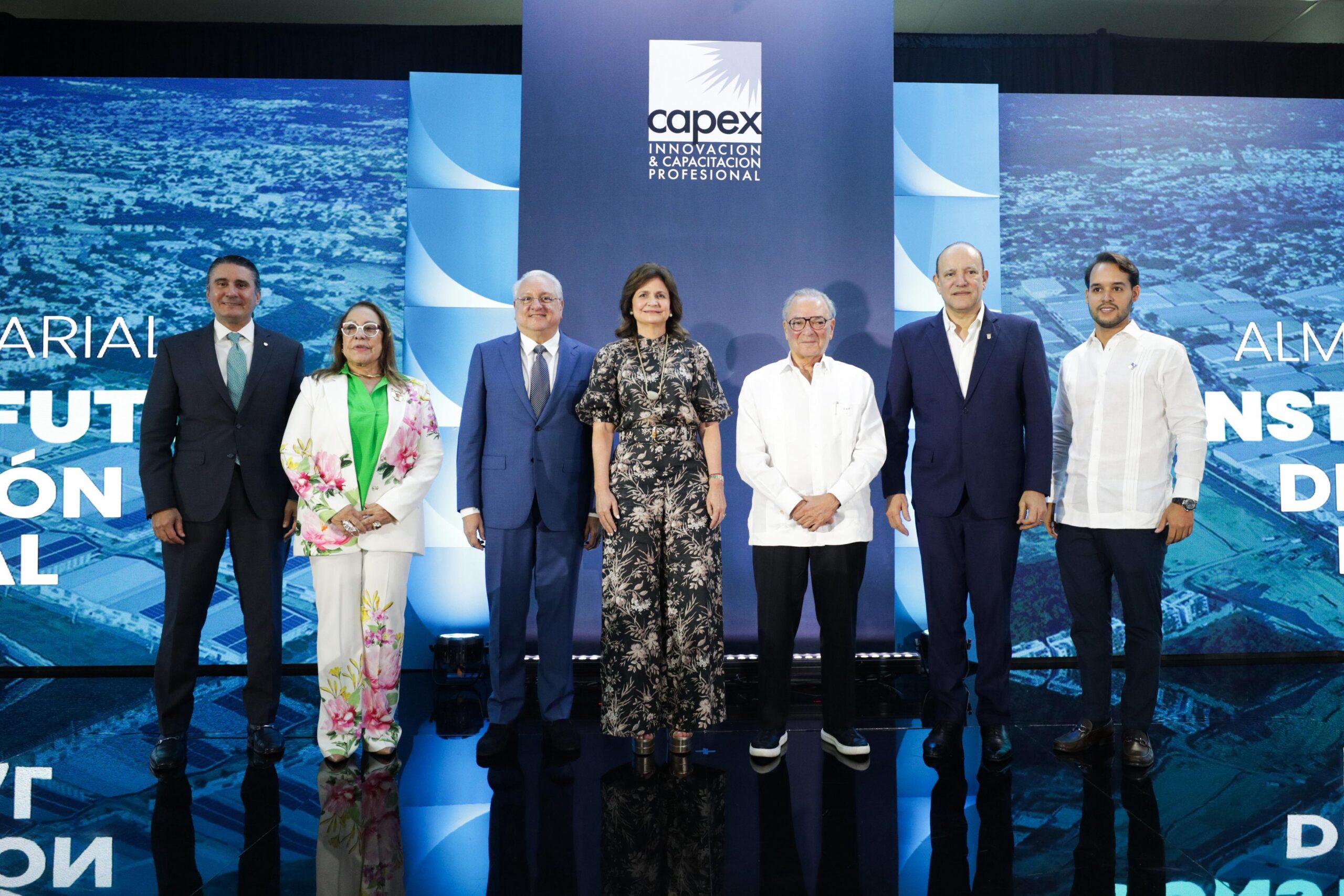Raquel Peña participa en encuentro empresarial de Capex y resalta visión de futuro para la República Dominicana Raquel Peña participa en encuentro empresarial de Capex y resalta visión de futuro para la República Dominicana