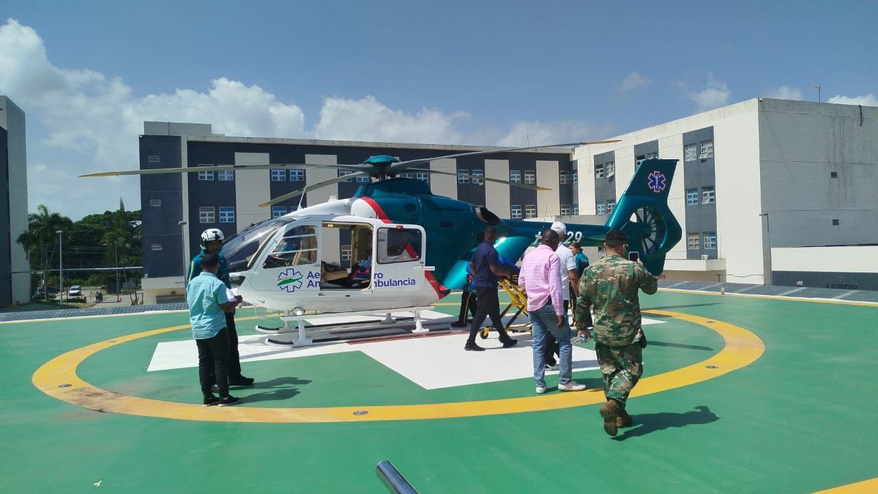 SNS brinda asistencia médica a empleados de Supérate afectados en accidente de tránsito SNS brinda asistencia médica a empleados de Supérate afectados en accidente de tránsito