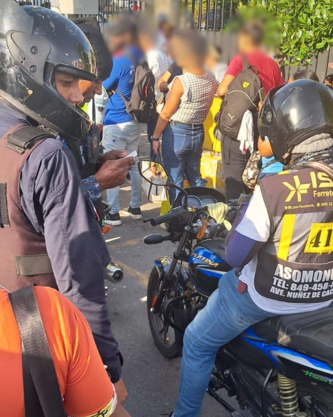 DGM deportó 1,177 extranjeros en condición migratoria irregular tras operativos realizados en distintas provincias del país