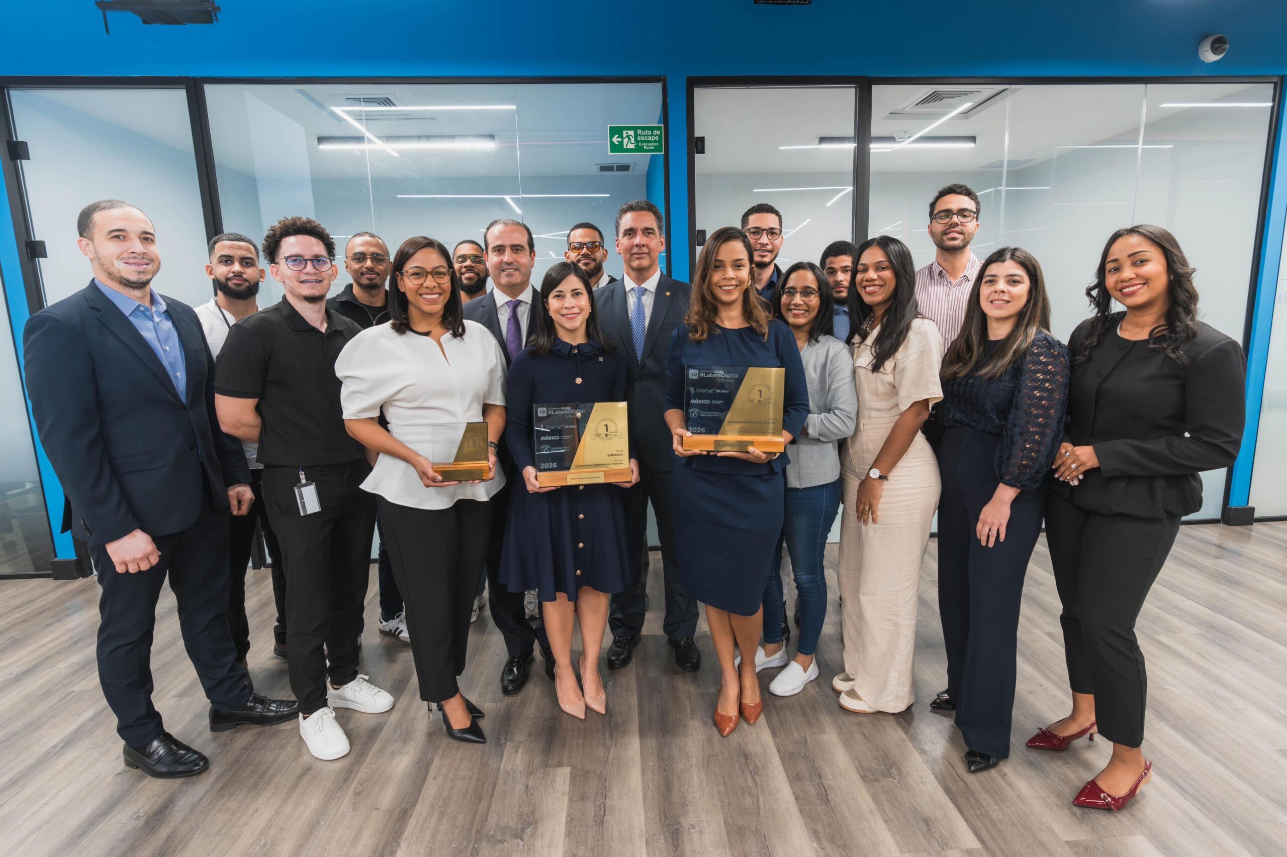 Banco Popular gana primer lugar en Latam Digital 2026 por su Tarjeta de Débito Digital