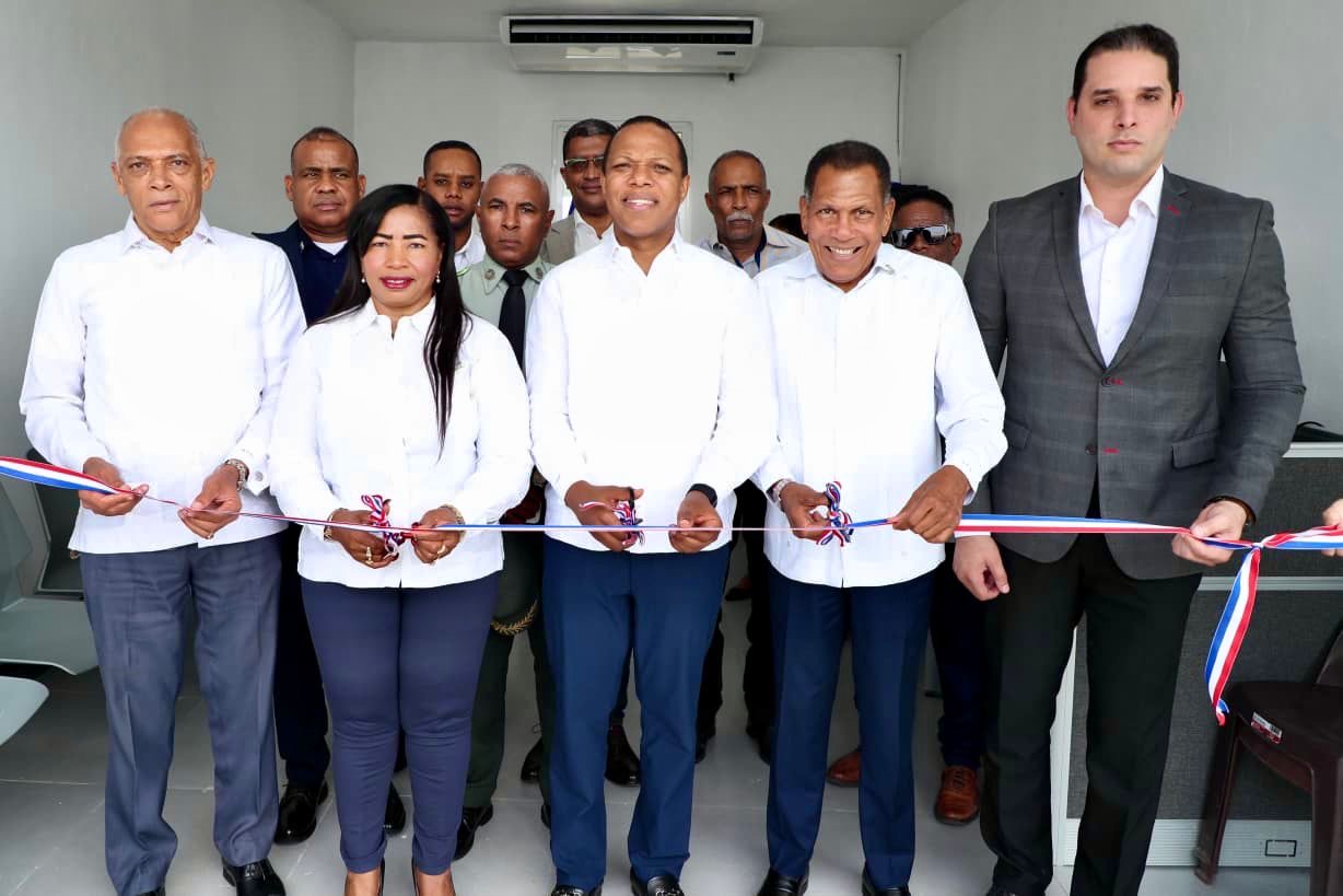 INTRANT inaugura en Jimaní primera oficina de licencias de conducir INTRANT inaugura en Jimaní primera oficina de licencias de conducir