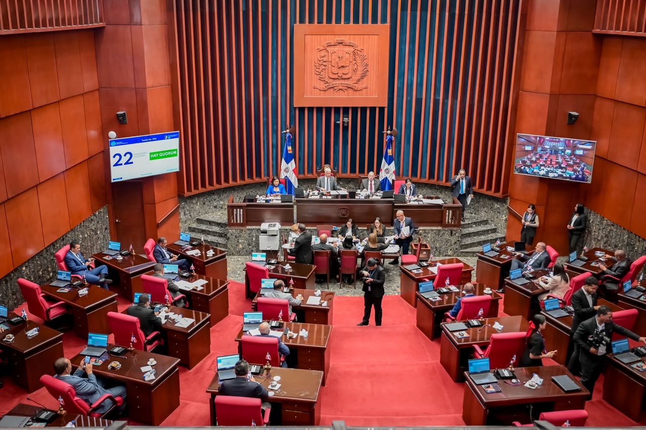 Senado crea Comisión Bicameral para estudiar proyecto de ley de medidas procrecimiento económico, simplificación fiscal y mitigación de la crisis internacional Senado crea Comisión Bicameral para estudiar proyecto de ley de medidas procrecimiento económico, simplificación fiscal y mitigación de la crisis internacional
