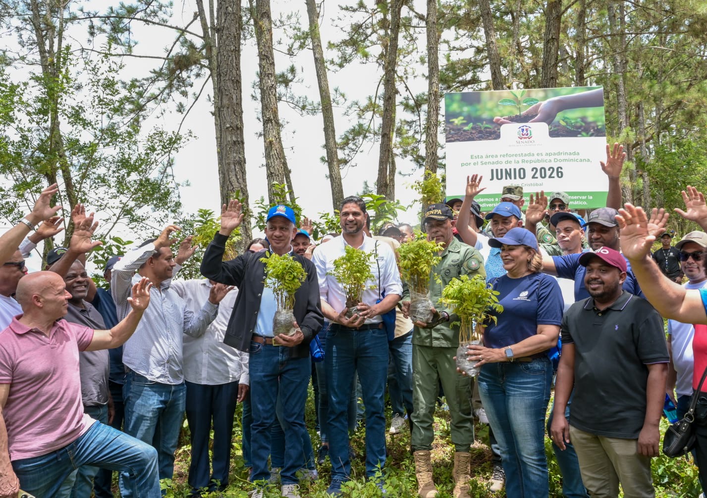 Senado realiza jornada de reforestación en la cuenca alta del río Nizao y establece su segundo bosque institucional