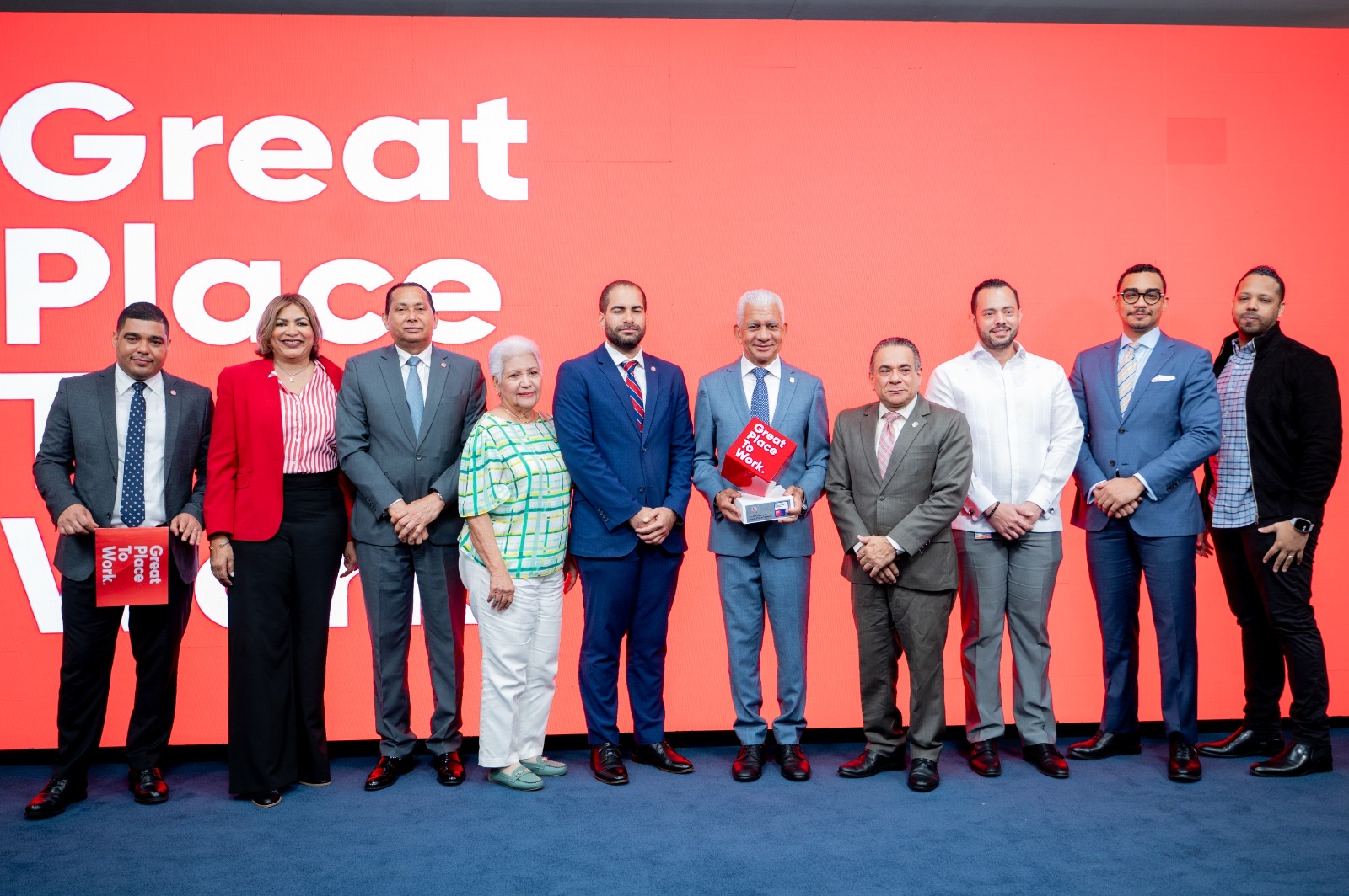 Senado de la República recibe certificación “Great Place To Work” que lo acredita como un gran lugar para trabajar