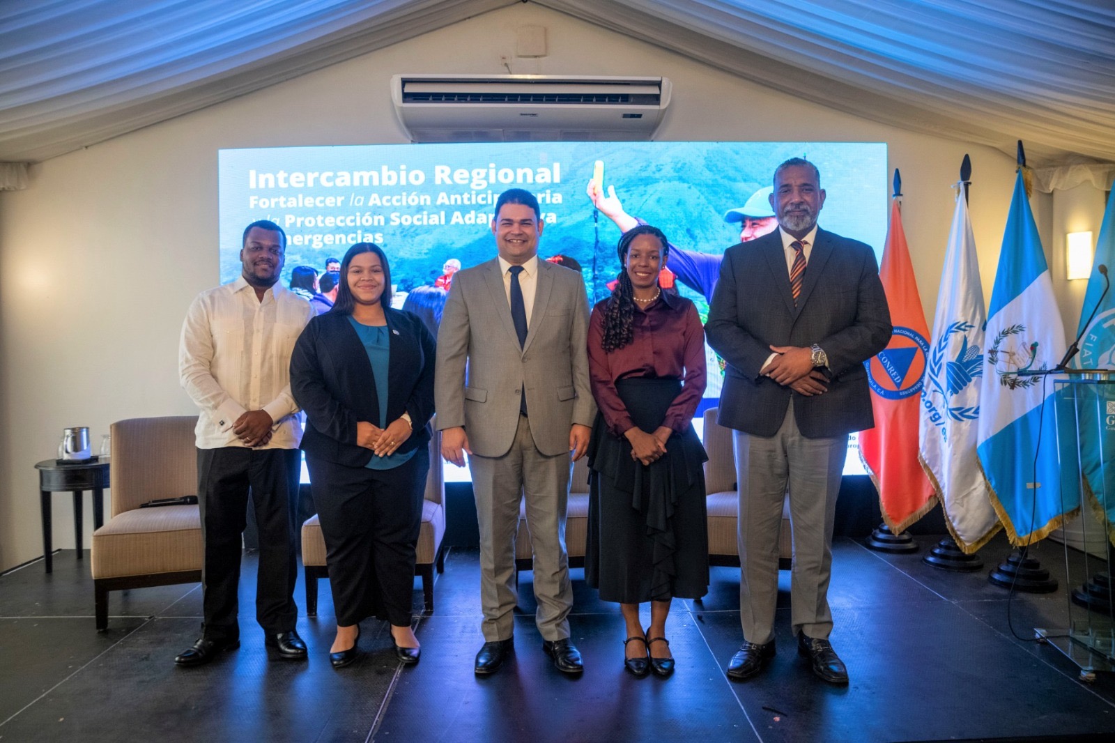 SIUBEN presenta experiencia dominicana en protección social adaptativa durante misión técnica regional en Guatemala