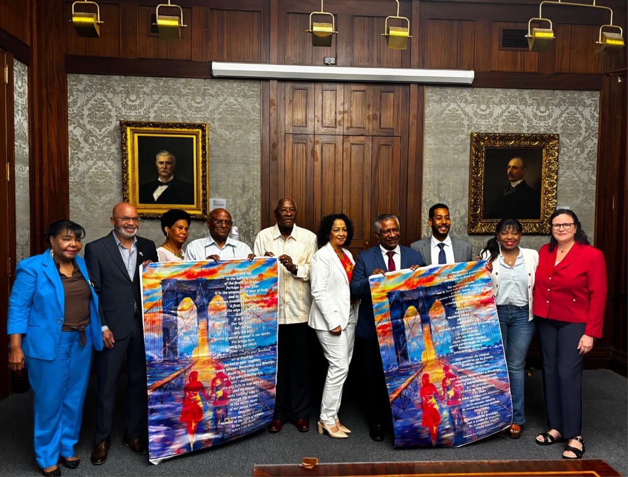 Condado de Brooklyn incorpora a su patrimonio cultural un homenaje artístico del poeta dominicano Juan Colón