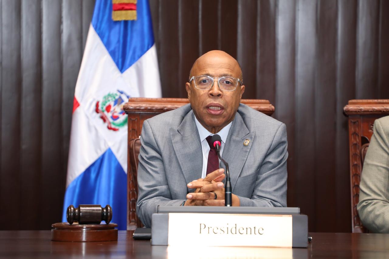 Pacheco convoca a sesión este sábado; conocerán informe de la Comisión Bicameral sobre propuestas de modificación al Código Penal Pacheco convoca a sesión este sábado; conocerán informe de la Comisión Bicameral sobre propuestas de modificación al Código Penal