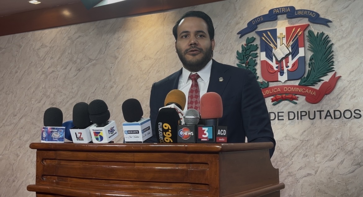 PRSC propone modificaciones al Código Penal para blindar la libertad de expresión y proteger el ejercicio médico