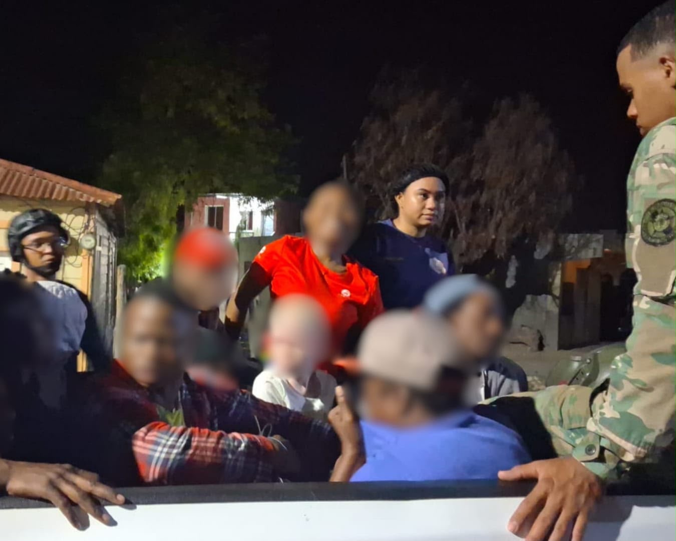 El 36% de 1,011 extranjeros indocumentados detenidos el martes por DGM corresponde a provincias fronterizas