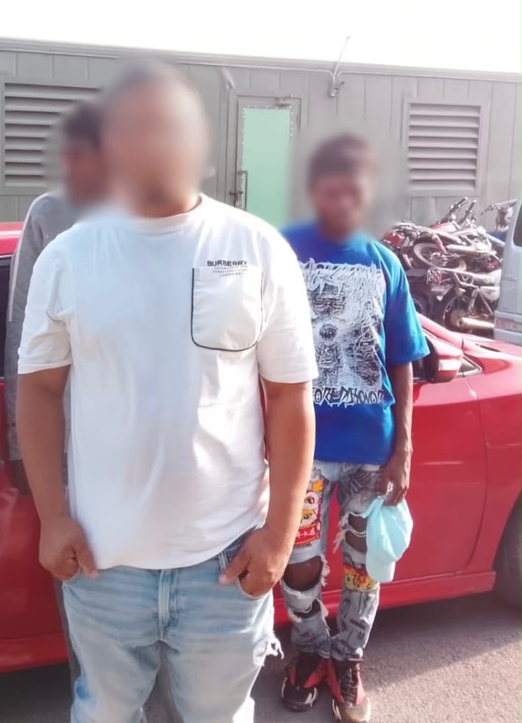 Migración detiene en San José de Ocoa dominicano que transportaba 4 haitianos indocumentados