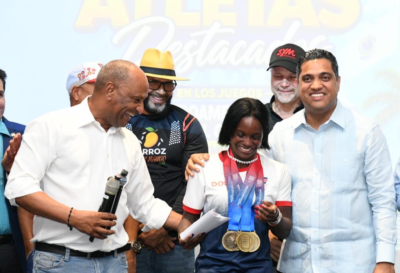 Presidente Abinader ordena entrega de un apartamento amueblado para a medallista Liranyi Alonso Presidente Abinader ordena entrega de un apartamento amueblado para a medallista Liranyi Alonso