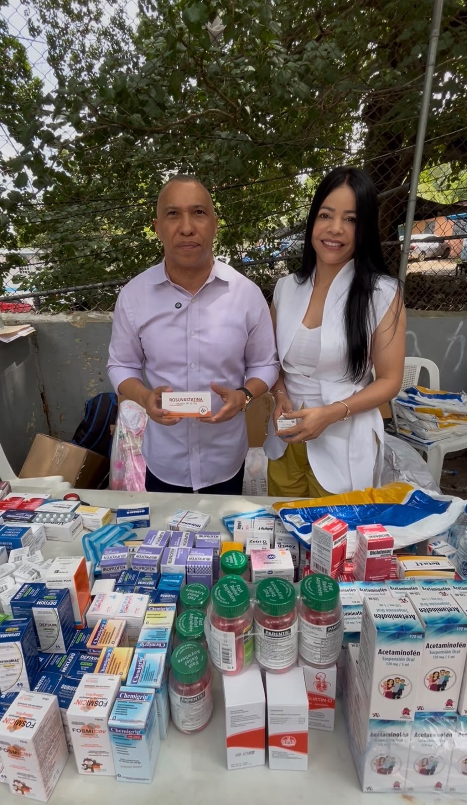 Joselito Echavarría lleva salud y asistencia social a El Dique con gran operativo médico