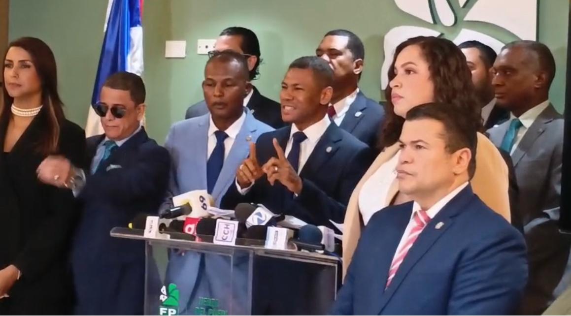 Bloque de diputados FP somete resolución de interpelación al ministro de Educación ante deterioro del sistema nacional de educación Bloque de diputados FP somete resolución de interpelación al ministro de Educación ante deterioro del sistema nacional de educación