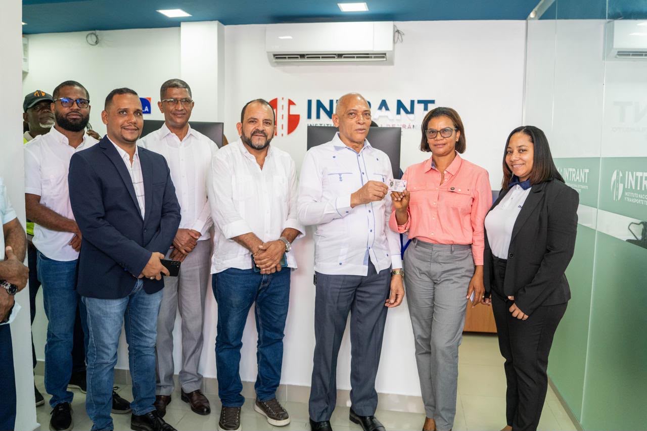 INTRANT inaugura en Monte Plata primera Oficina de Licencias de Conducir para beneficiar a más de 52 mil ciudadanos