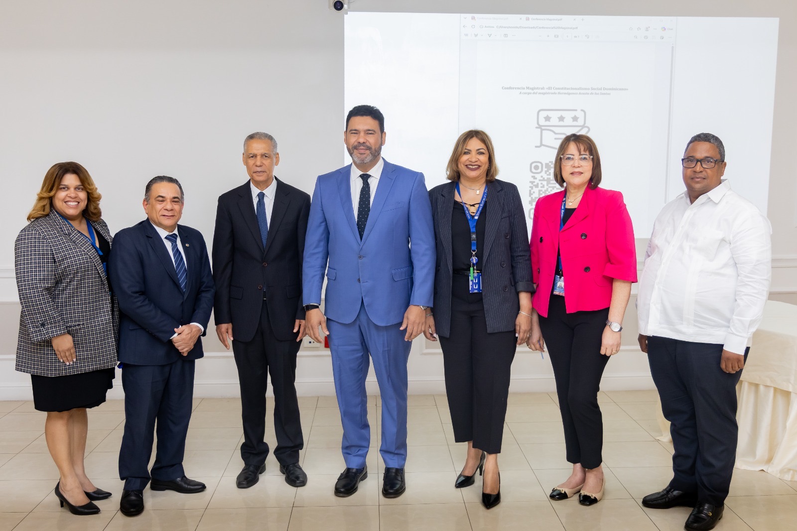 Senado capacita a su personal con la Conferencia Magistral “El Constitucionalismo Social Dominicano” Senado capacita a su personal con la Conferencia Magistral “El Constitucionalismo Social Dominicano”