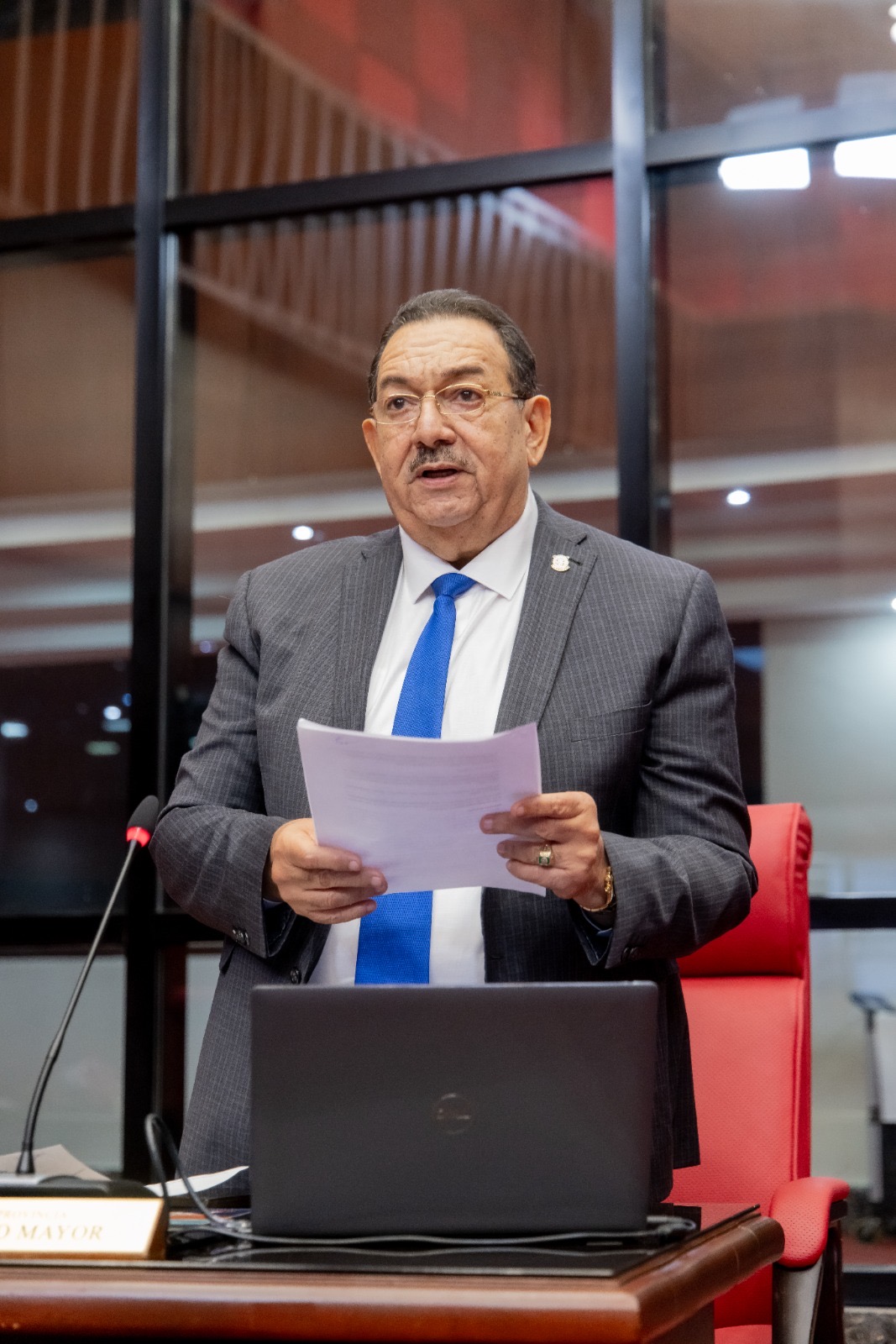 Senador Cristóbal Castillo somete proyecto de ley para regular los juegos mecánicos y prevenir accidentes