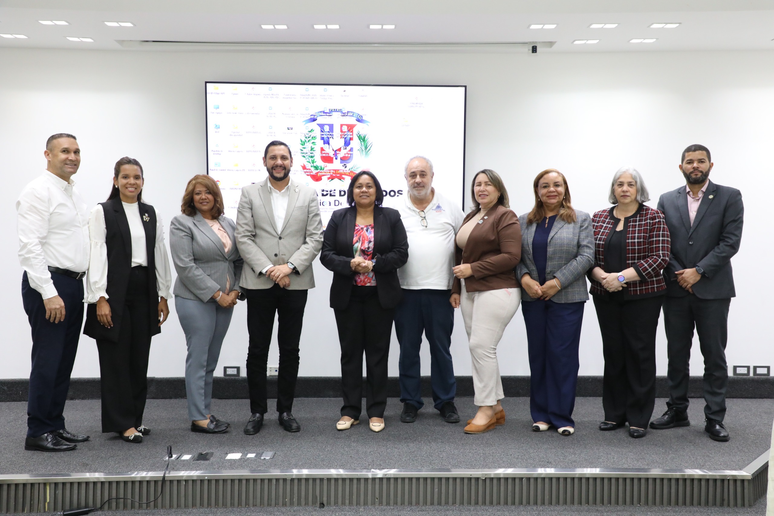Comisión Especial de diputados debate proyectos de ley para oportunidades juveniles y reinserción de adolescentes