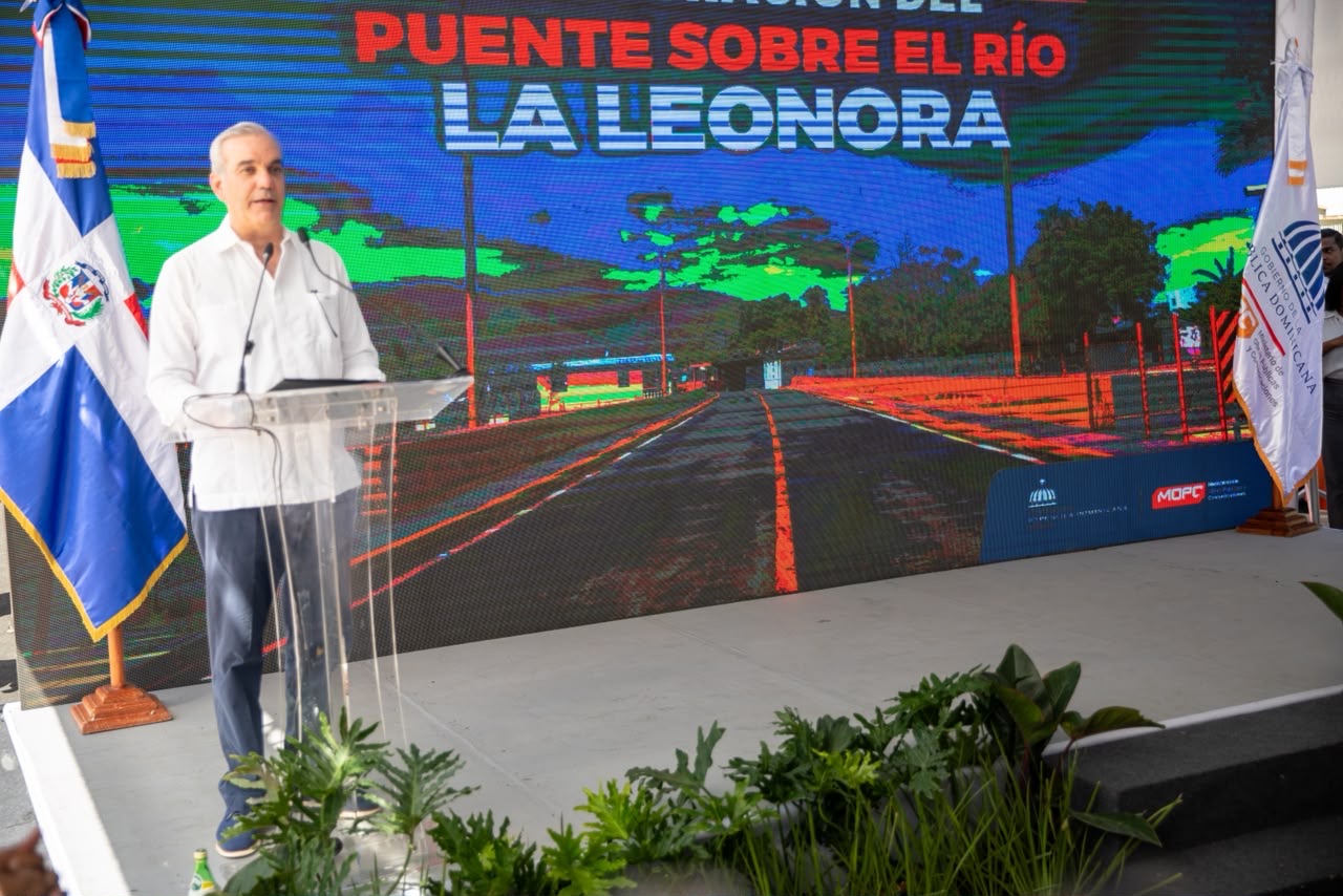 Padre Joaquín Pérez: Puente sobre el Río La Leonora se veía imposible, pero está hecho porque hay voluntad de Abinader