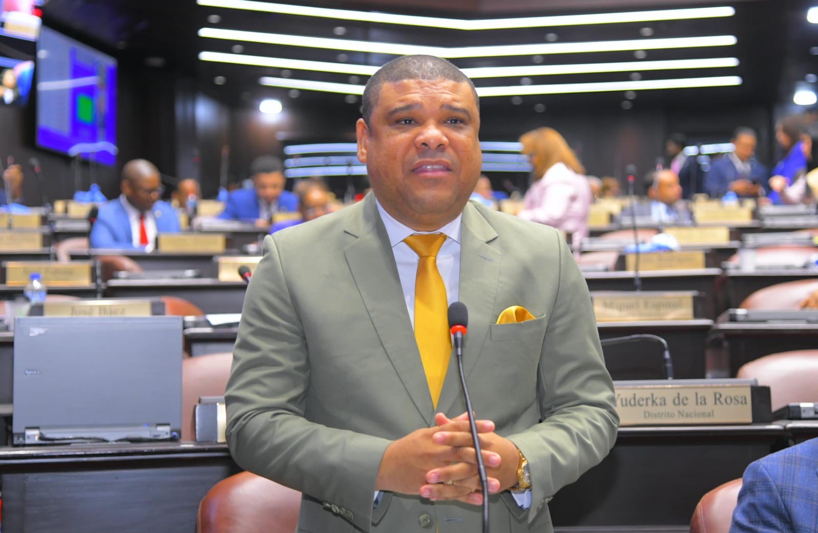 Diputado Ramón Raposo aboga por construcción de centro especializado para pacientes con diabetes e hipertensión en SDN