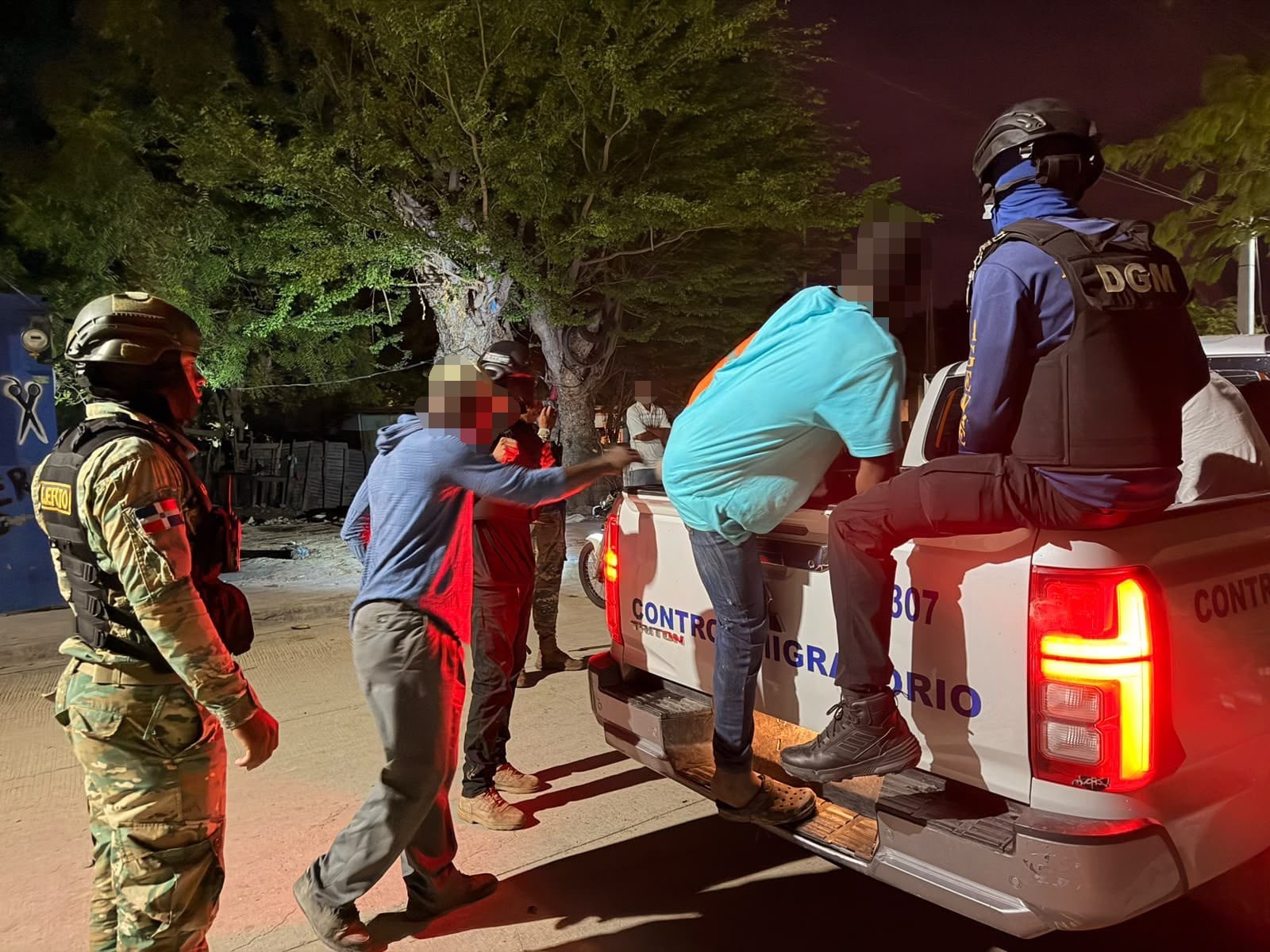 Migración reporta 1,371 extranjeros indocumentados detenidos el martes 20 de octubre, casi la mitad en el Cibao