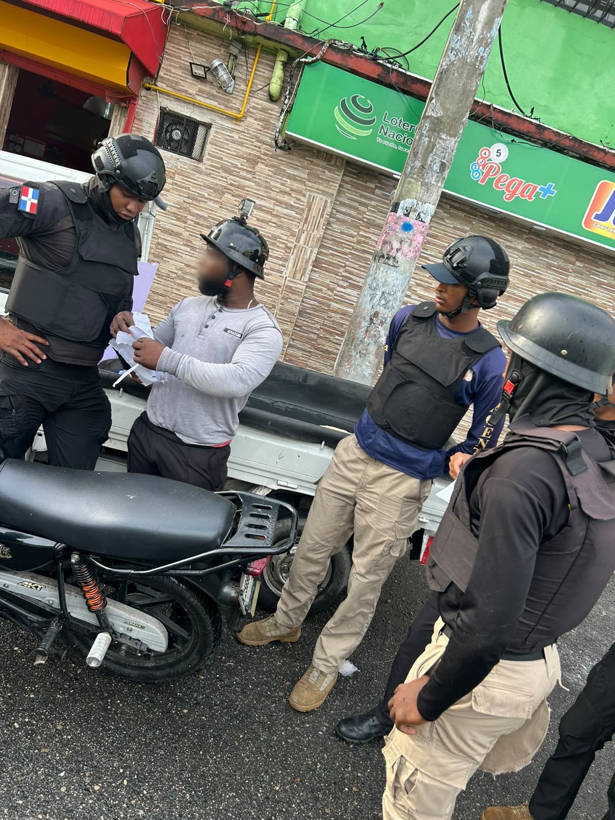 Franja fronteriza concentra 479 detenciones durante jornada migratoria de este jueves; DGM reporta 1,173 a nivel nacional